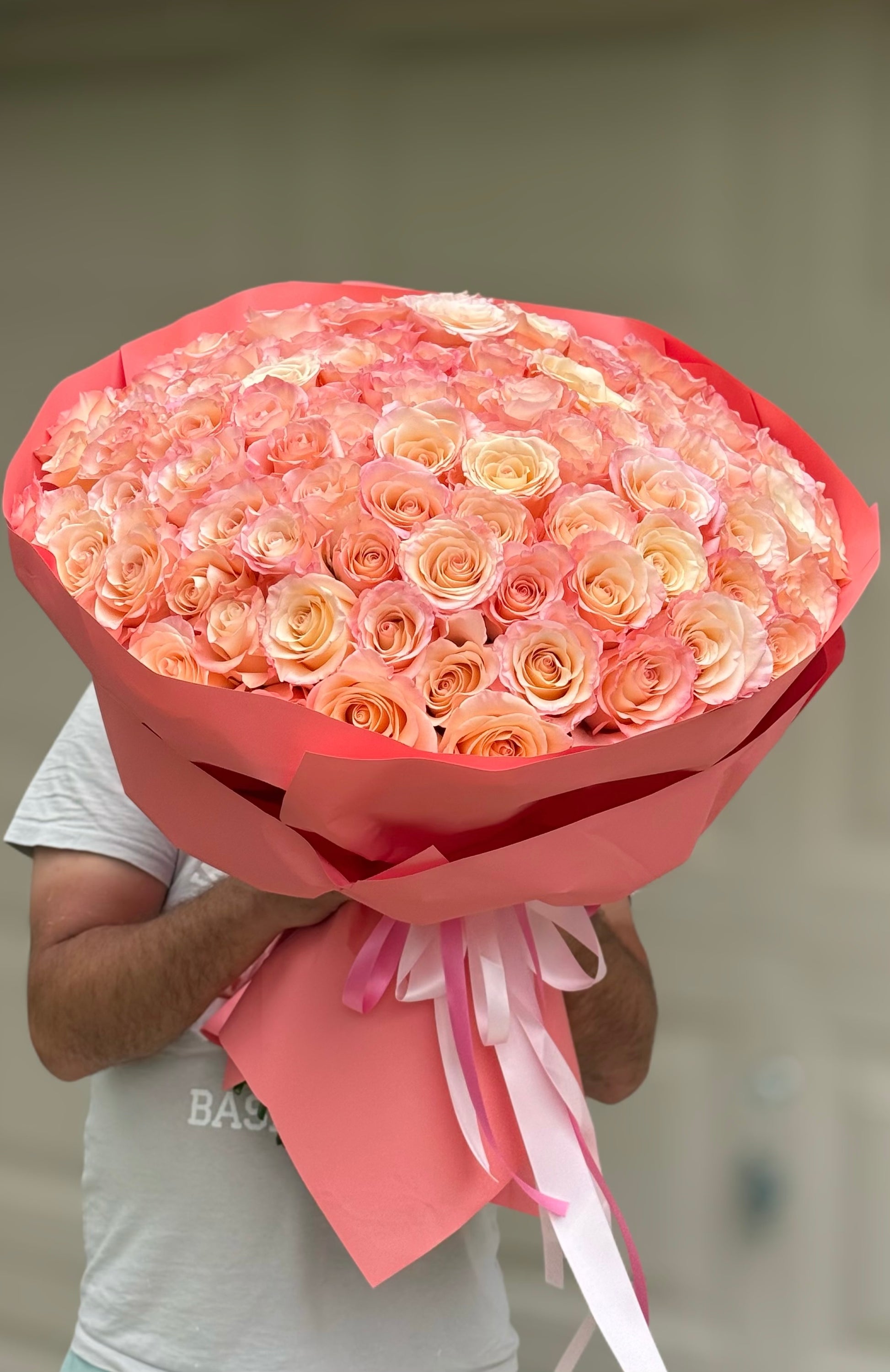100 Light Pink Roses